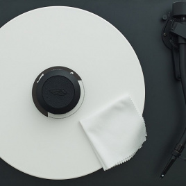 Analog Renaissance Magic Groove Cleaner + Microfibra (Спрей для мойки пластинок с микрофиброй) AR-13025